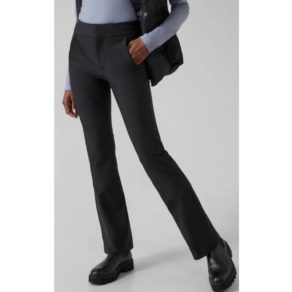 Athleta Stellar Flare Trouser Black Athleisure Stretch Pants NWT XS 0